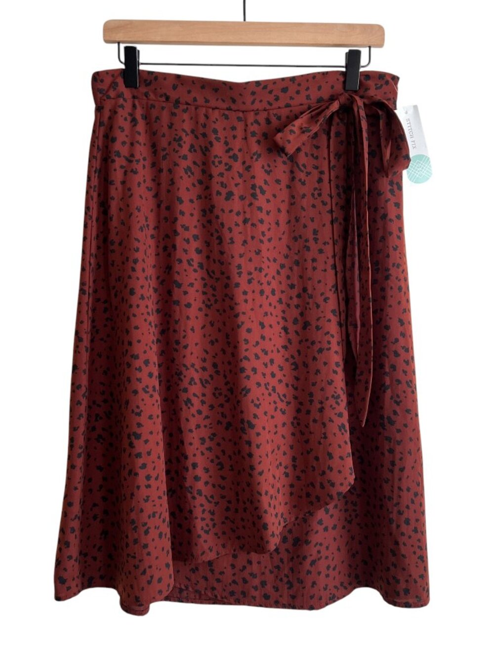 NWT Le Lis Stitch Fix Printed Alanna Faux Wrap Midi Skirt - Picture 2 of 7